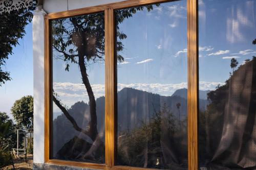 echoes of the himalayas