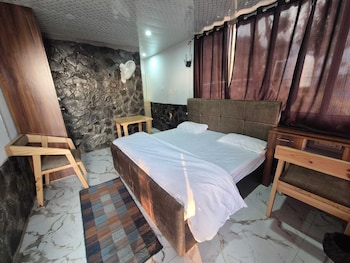 echoes of the himalayas