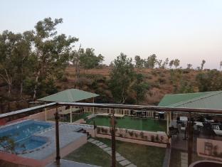 mountain meadows resort