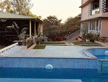 mountain meadows resort