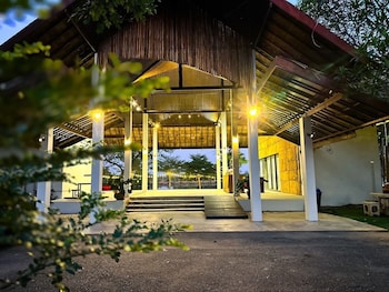 Vaa Chachoengsao,,3 star