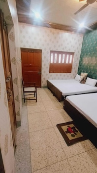 shree p guest house