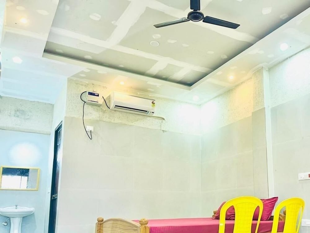 krishna garden hotel and resort