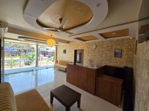 Hotel Itagi Square,,4 star