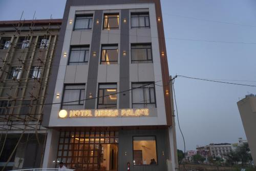hotel heera palace