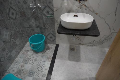 hotel heera palace