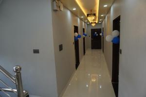 hotel hanumat palace