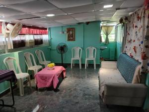 hotel o param homestay