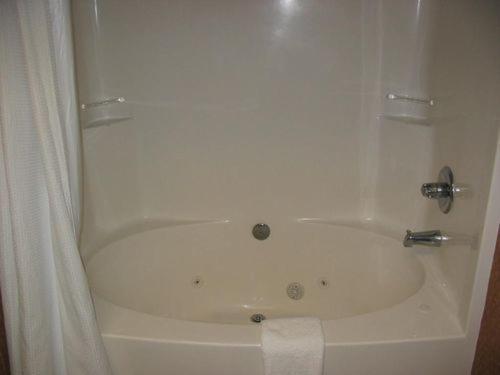 holiday inn express hotel and suites laurinburg by ihg