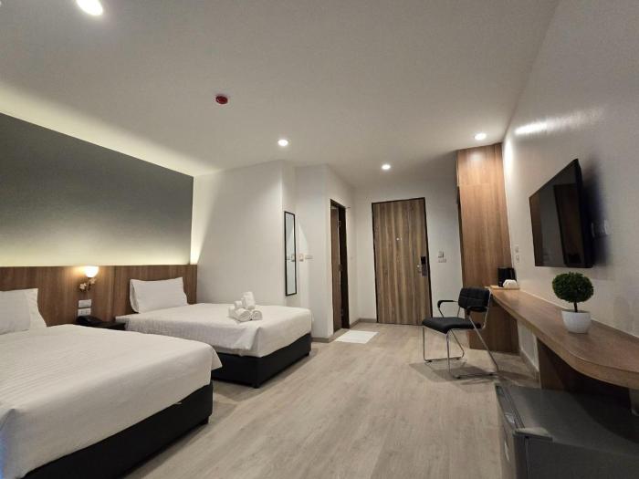 manee mantra hotel kanchanaburi