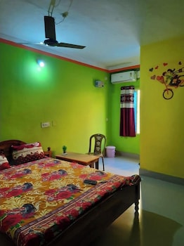 dhamstay hotel sun plaza near konark