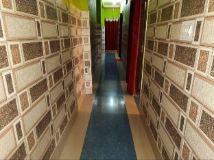 dhamstay hotel sun plaza near konark