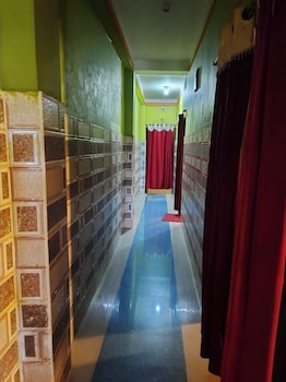 dhamstay hotel sun plaza near konark