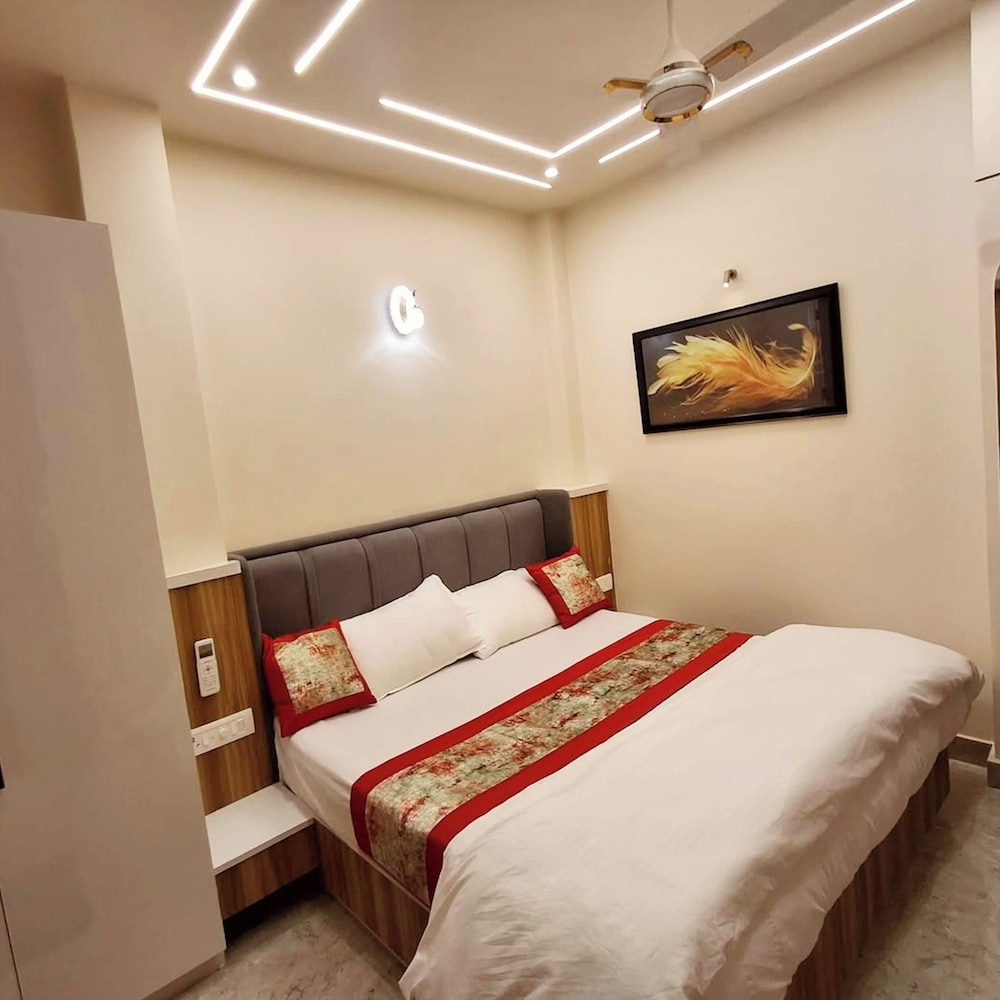 hotel abhivadya gange varanasi