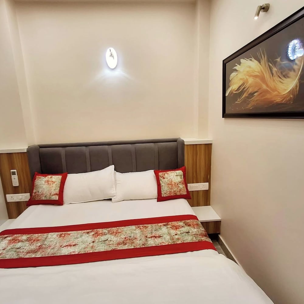 hotel abhivadya gange varanasi