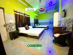 Hotel Abhivadya Gange Varanasi,,3 star