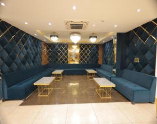 hotel royal galaxy blest park