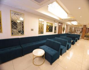 hotel royal galaxy blest park