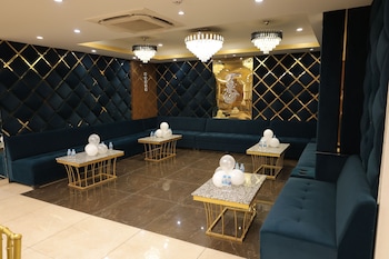 hotel royal galaxy blest park