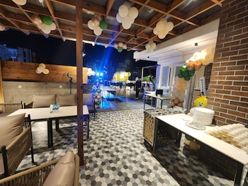 hotel royal galaxy blest park