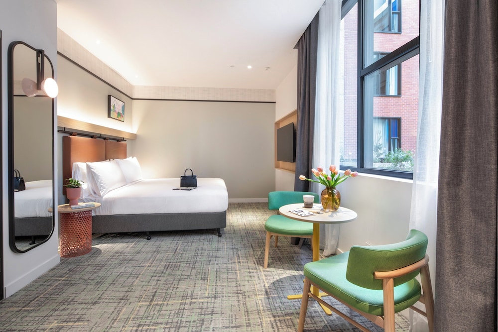 holiday inn melbourne bourke street mall by ihg