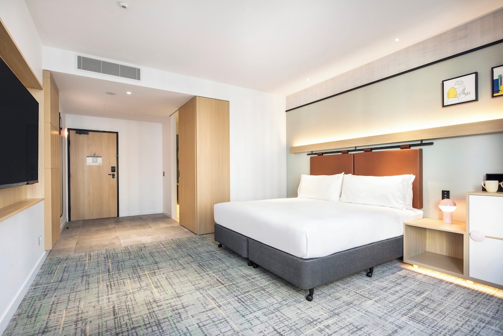holiday inn melbourne bourke street mall by ihg