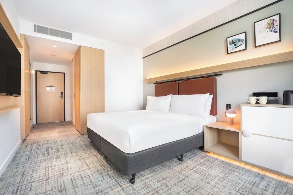holiday inn melbourne bourke street mall by ihg