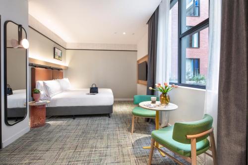 holiday inn melbourne bourke street mall by ihg