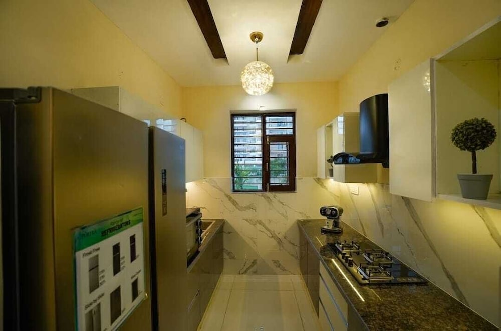 premium service flats