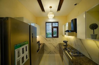 premium service flats