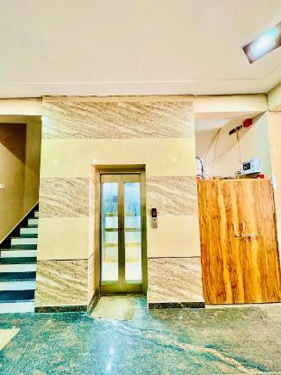 raghav dham near prem mandir