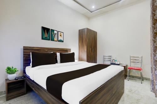 Super Collection O Chikmagalur Market Road,,4 star