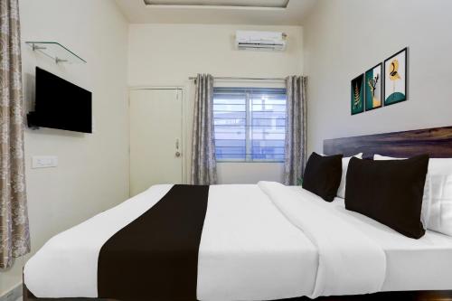 Super Collection O Chikmagalur Market Road,,4 star