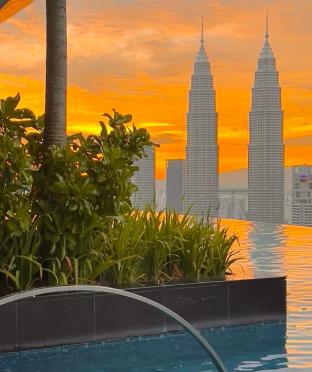 klcc eaton residence by wm