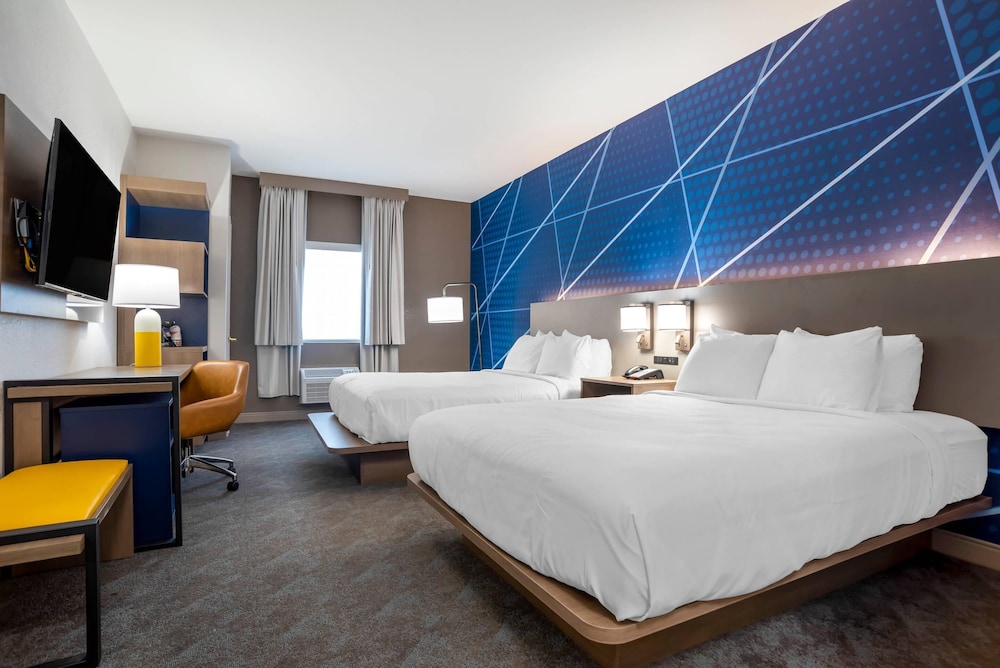 comfort inn and suites