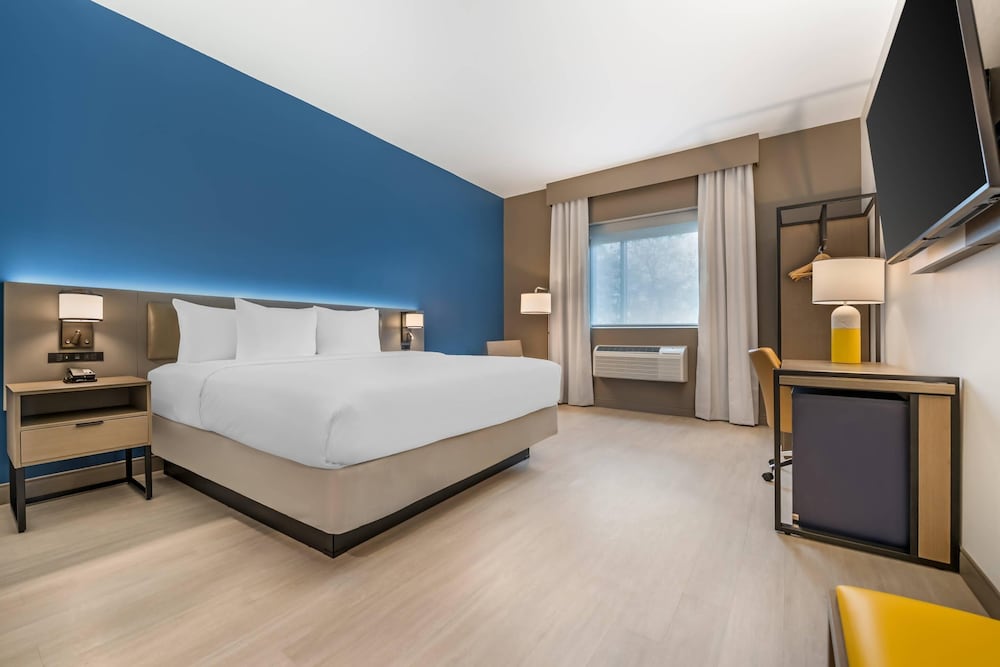 comfort inn and suites