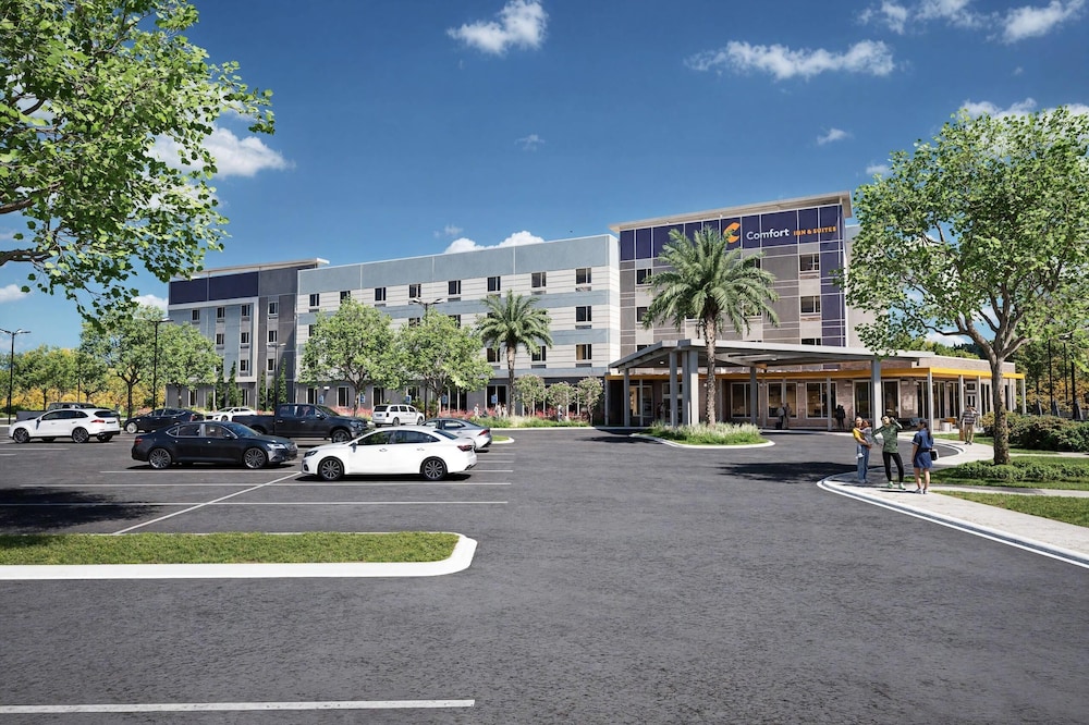 comfort inn and suites