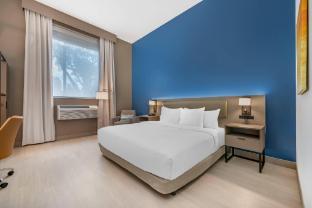 comfort inn and suites