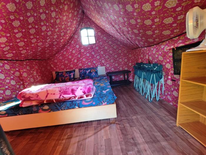 nisarg camping pods