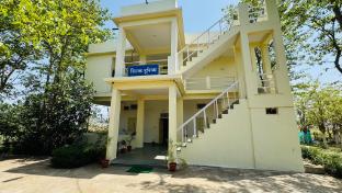 Silk Estates Madai,,2 star