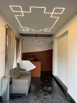 spring valley enclave