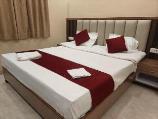 Hotel Parampara,,3 star