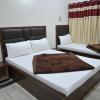 hotel roshan palace