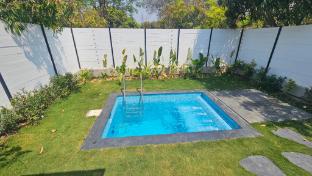 aura farms private pool cottages