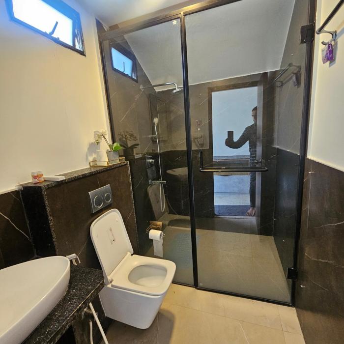 aura farms private pool cottages