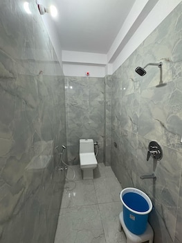 yatri nivas by sarvjeet foundation