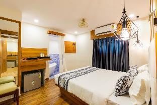 hotel village residency