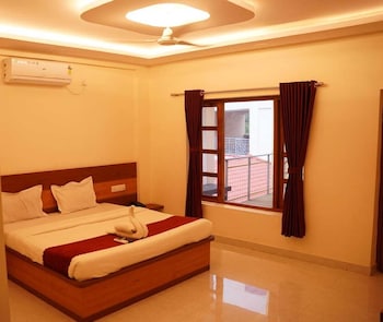 hotel nagavkars palace