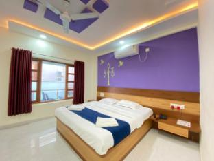 hotel nagavkars palace