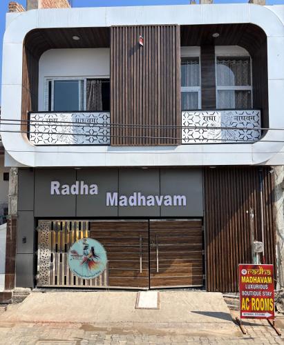 radha madhavam luxurious boutique stay